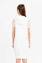 Load image into Gallery viewer, فستان بناتي كبير بغطاء للرأس باللون الأبيض
