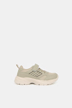 Load image into Gallery viewer, حذاء رياضي مطاطي سميك للأولاد باللون البيج
