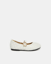 Load image into Gallery viewer, حذاء باليه بيضاء بحزام مشبك للبنات
