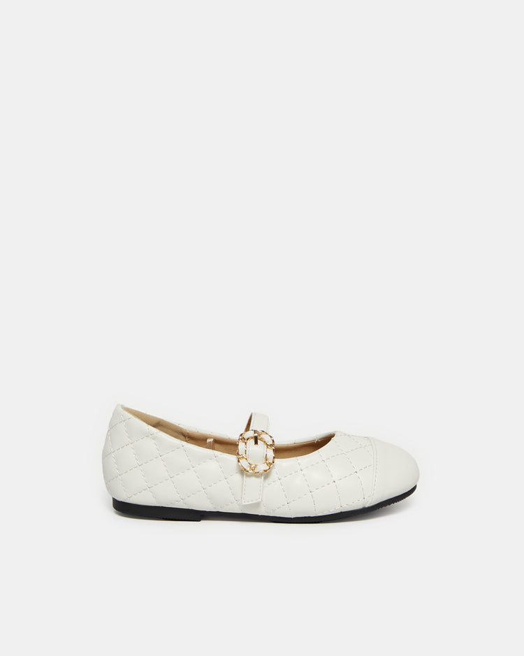 حذاء باليه بيضاء بحزام مشبك للبنات