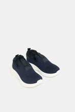 Load image into Gallery viewer, حذاء رياضي محبوك سهل الارتداء للأولاد باللون الأزرق البحري
