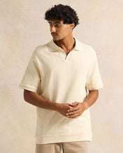 Load image into Gallery viewer, قميص بولو جاكار رجالي باللون البيج
