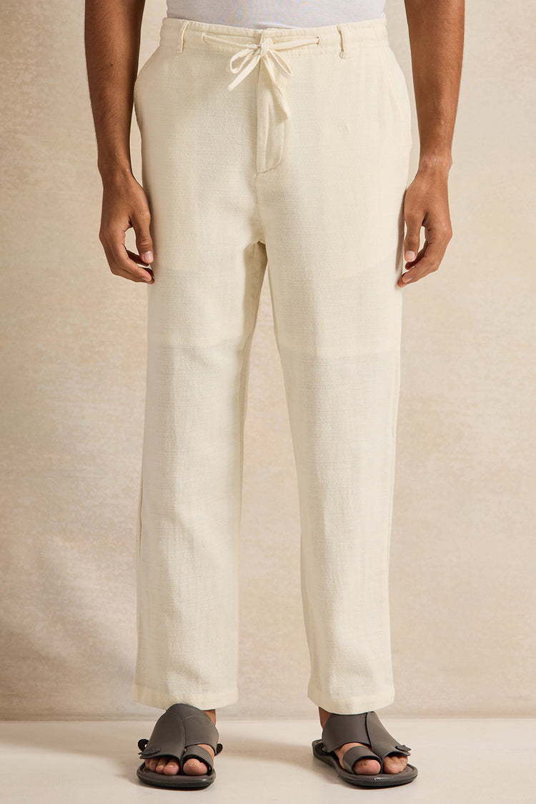 بنطلون رجالي سادة باللون البيج