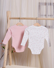 Load image into Gallery viewer, طقم بدلة جسم سادة بطبعة وردية فاتحة وبيضاء (عبوة من قطعتين)
