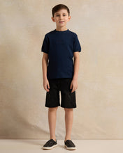 Load image into Gallery viewer, تي شيرت جاكار أزرق داكن بأكمام قصيرة للأولاد
