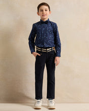 Load image into Gallery viewer, بنطلون تويل أسود للأولاد مع حزام
