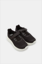 Load image into Gallery viewer, حذاء رياضي أسود متعدد الألوان للأولاد الكبار

