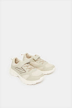 Load image into Gallery viewer, حذاء رياضي ملون بيج للأولاد الكبار
