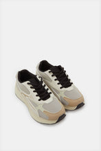 Load image into Gallery viewer, حذاء رياضي متعدد الألوان للأولاد الكبار
