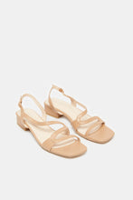 Load image into Gallery viewer, صندل نسائي بكعب عريض بلون بني فاتح
