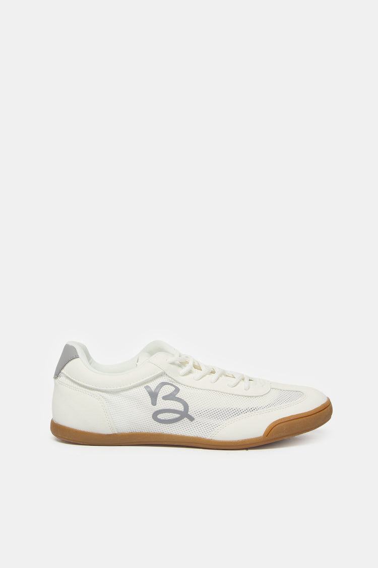 حذاء رياضي نسائي أبيض شبكي برباط