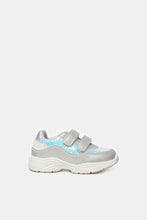 Load image into Gallery viewer, حذاء رياضي مزين بالفضة للبنات الرضع
