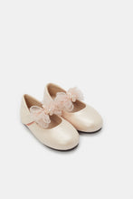 Load image into Gallery viewer, حذاء باليه وردية اللون للبنات الرضع
