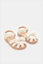 Load image into Gallery viewer, صندل صياد السمك كريمي اللون للبنات الرضع
