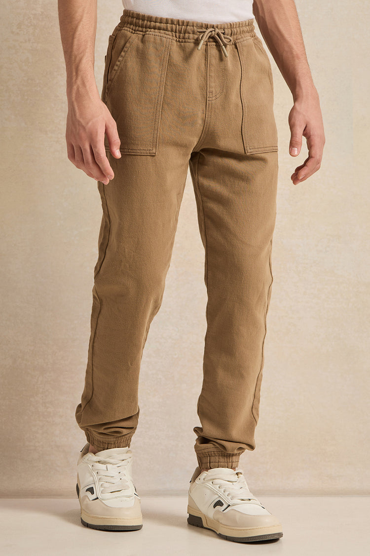 بنطال رياضي بني للأولاد الكبار