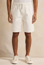 Load image into Gallery viewer, شورت جينز رجالي أبيض أساسي
