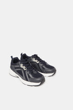 Load image into Gallery viewer, حذاء رياضي أسود متعدد الألوان للأولاد الكبار
