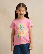 Load image into Gallery viewer, تي شيرت بناتي مطبوع عليه صورة وردية
