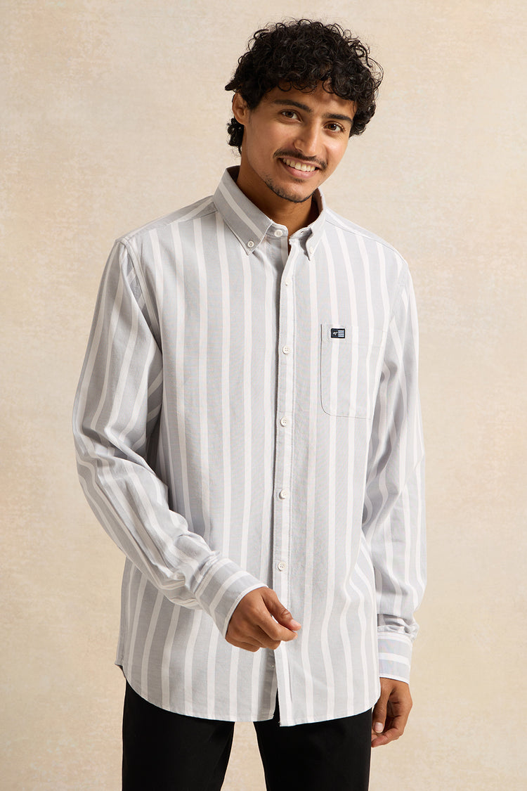 قميص رجالي رمادي مخطط كاجوال باللون الصيني