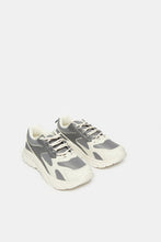 Load image into Gallery viewer, حذاء رياضية للأولاد الكبار باللون الرمادي مصنوعة من مادة سميكة
