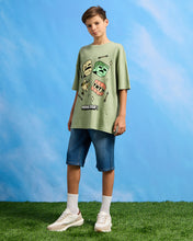Load image into Gallery viewer, تي شيرت LIME GREEN FOUR BLOCKS OVERSIZE MINECRAFT TEE: أخضر: 8-9 سنوات
