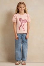 Load image into Gallery viewer, بلوزة مطرزة باللون الوردي للبنات
