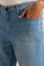 Load image into Gallery viewer, بنطلون جينز رجالي أزرق بقصة ضيقة
