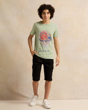 Load image into Gallery viewer, تي شيرت تي شيرت SAGE GREEN BASKET BALL DUNK برسوم جرافيك: أخضر: 8-9 سنوات

