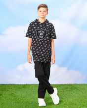 Load image into Gallery viewer, تي شيرت تي شيرت رمادي MEL AOP: رمادي متوسط: 8-9 سنوات
