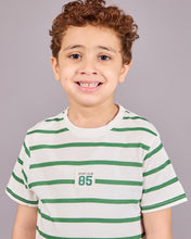 Load image into Gallery viewer, تي شيرت تيشيرت للأولاد الصغار باللون العاجي والأخضر مخطط بأكمام قصيرة: عاجي: 2-3 سنوات
