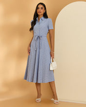 Load image into Gallery viewer, فستان بياقة وحزام من قماش "شيفلي" – أزرق – ردتاغ اليمن
