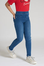 Load image into Gallery viewer, Blue Basic Jegging جينز بقصة جيغينز باللون الكحلي

