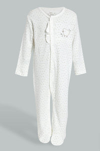 White Sheep Embellished Sleepsuit رومبر مزينة بخروف باللون الأبيض