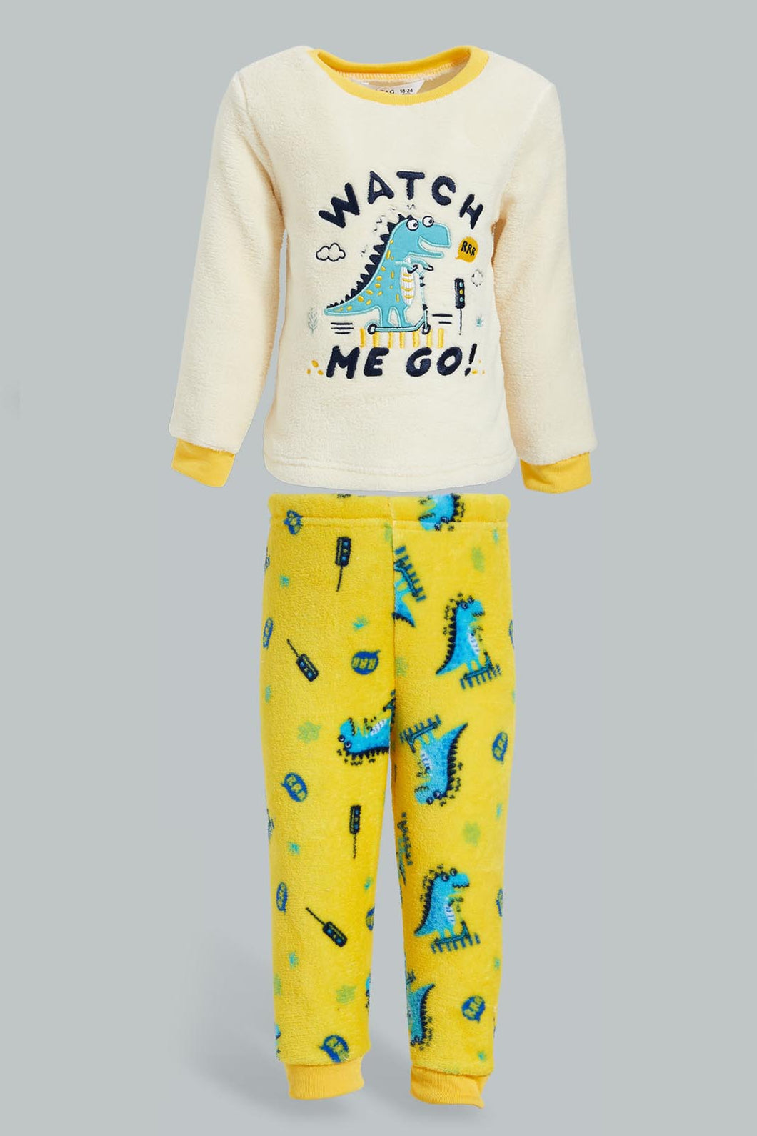 Ecru And Yellow Dino Fluffy Pyjama Set (2 Piece) طقم بيجامة بطبعة ديناصور باللون البيج الفاتح والأصفر (قطعتين)