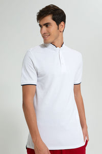 White Short Sleeved Polo Shirt  تيشيرت بولو باللون الأبيض بأكمام قصيرة