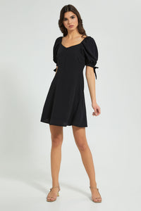 Black Short Dress فستان قصير باللون الأسود