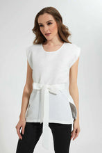 Load image into Gallery viewer, White Textured Top With Belt بلوزة بارزة الملمس باللون الأبيض
