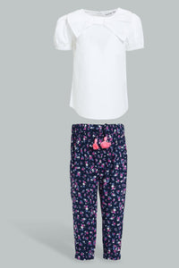 White Top With Navy Floral Trouser Set For Baby Girls (2 Piece) طقم كاجوال بلوزة بيضاء مع بنطلون باللون الكحلي للبنات الرضع (قطعتين)