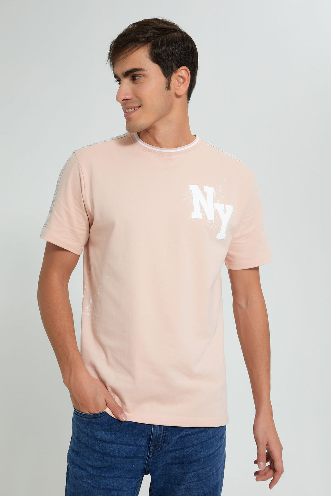 Pink New York T-Shirt تيشيرت نيويورك بلون وردي فاتح
