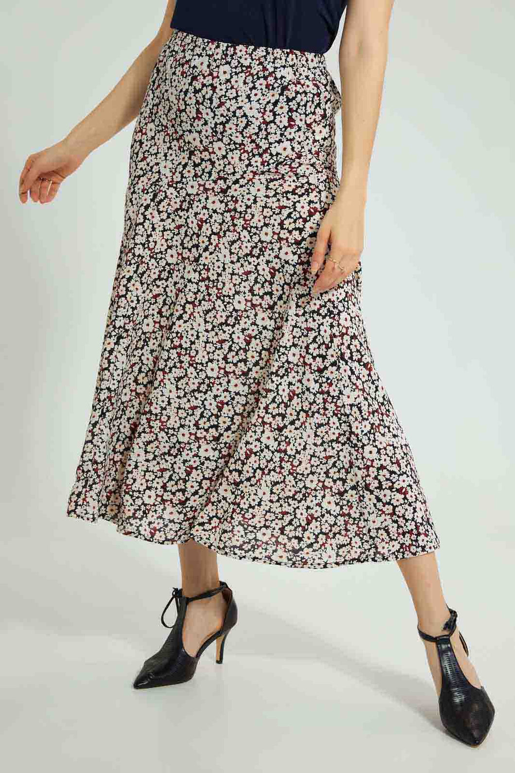 Multicolour Floral Skirt تنورة بألوان متعددة بطبعة ورود
