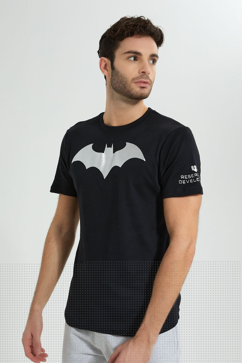 Black Batman T-Shirt تيشيرت بطبعة باتمان باللون الأسود