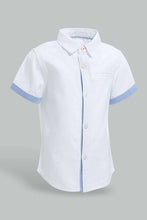Load image into Gallery viewer, White Short Sleeve Shirt For Baby Boys قميص كاجول باللون الأبيض للأولاد الرضع
