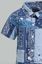 Load image into Gallery viewer, Blue Paisley Casual Set For Baby Boys (2 Piece) طقم كاجوال مطبوع باللون الأزرق للأولاد الرضع (قطعتين)
