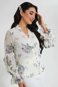 White Floral Blouse بلوزة باللون الأبيض بطبعة ورود