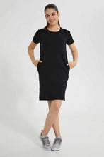 Load image into Gallery viewer, Black Basic Knitted Dress With Pockets فستان باللون الأسود بجيوب
