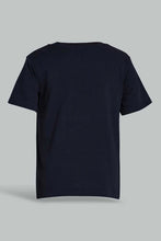 Load image into Gallery viewer, Black And White Solid T-Shirt For Baby Boys (Pack of 2) تيشيرت سادة باللون الأسود والأبيض للأولاد الرضع (قطعتين)
