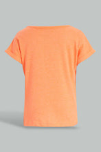 Load image into Gallery viewer, Yellow And Orange Solid T-Shirt For Baby Boys (Pack of 2) تيشيرت سادة باللون الأصفر والبرتقالي للأولاد الرضع (قطعتين)
