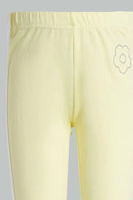 Load image into Gallery viewer, Yellow Placement Flower Legging For Girls ليغينغ مزين باللون الأصفر للبنات الصغار
