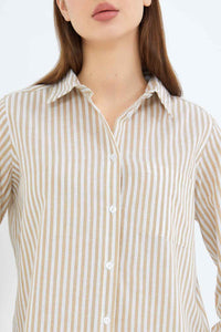 قميص كتان مخطط باللون البيج للنساء