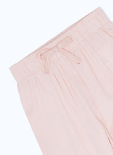 Load image into Gallery viewer, بنطلون هاريم باللون الوردي للبنات حديثي الولادة
